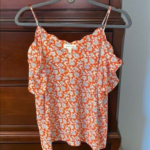 Cold shoulder tank top